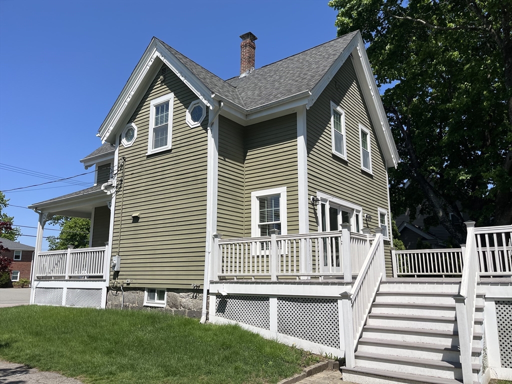 41 Cottage Street 1