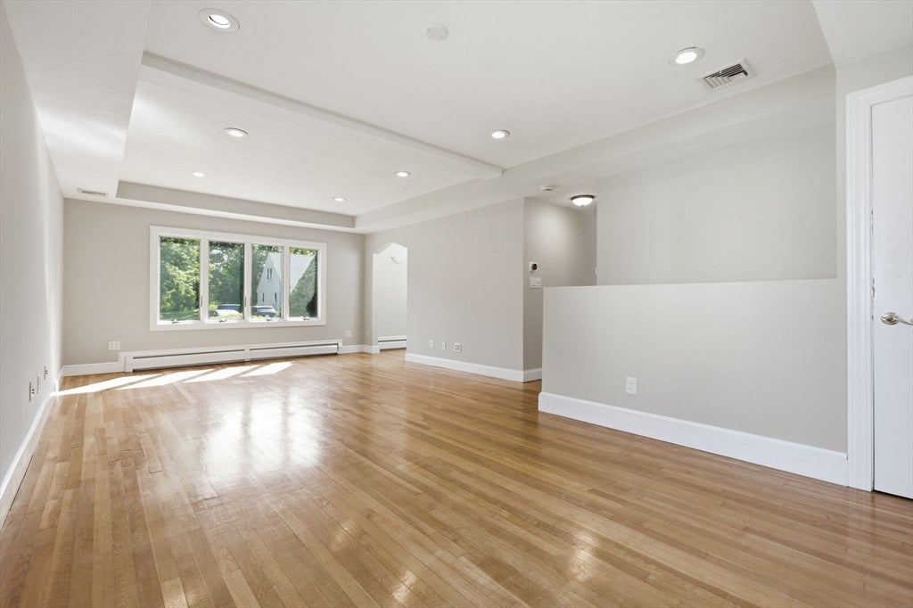 14 Pleasant St, North Reading, MA, 14 Pleasant St, North Reading, MA Photo #8