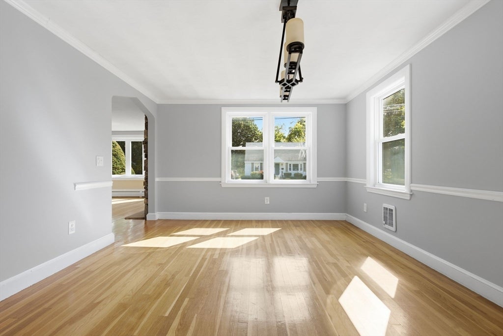 14 Pleasant St, North Reading, MA, 14 Pleasant St, North Reading, MA Photo #16