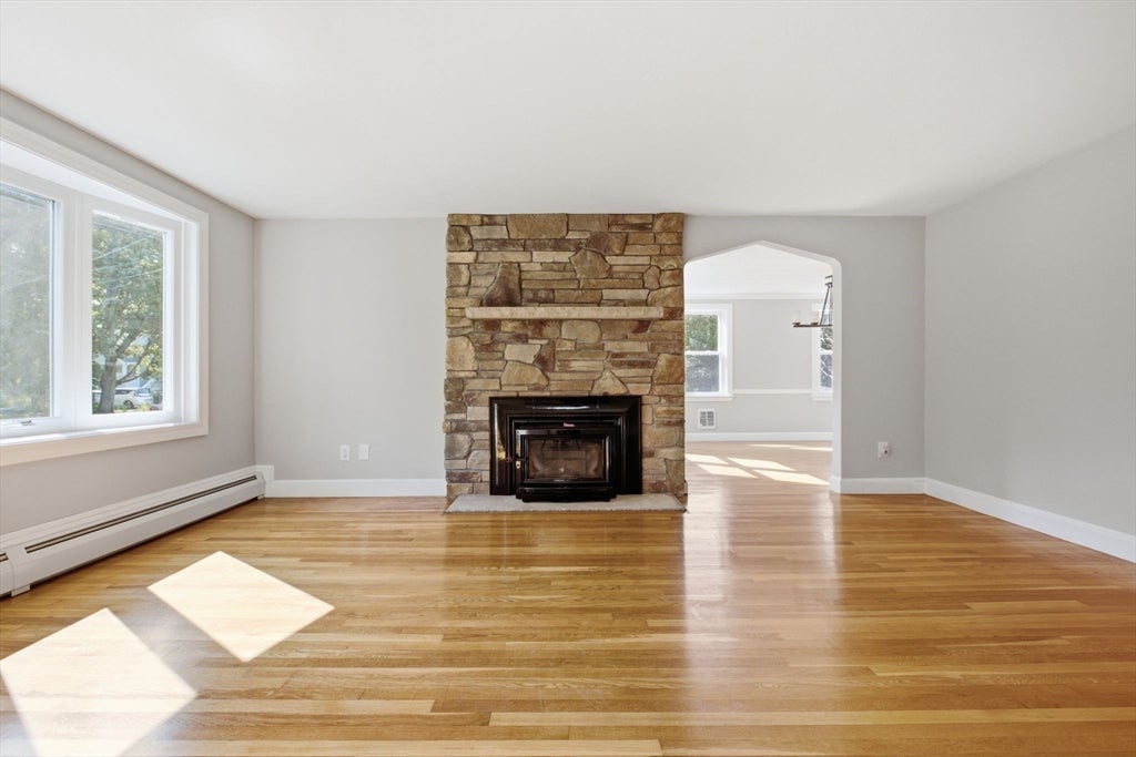 14 Pleasant St
