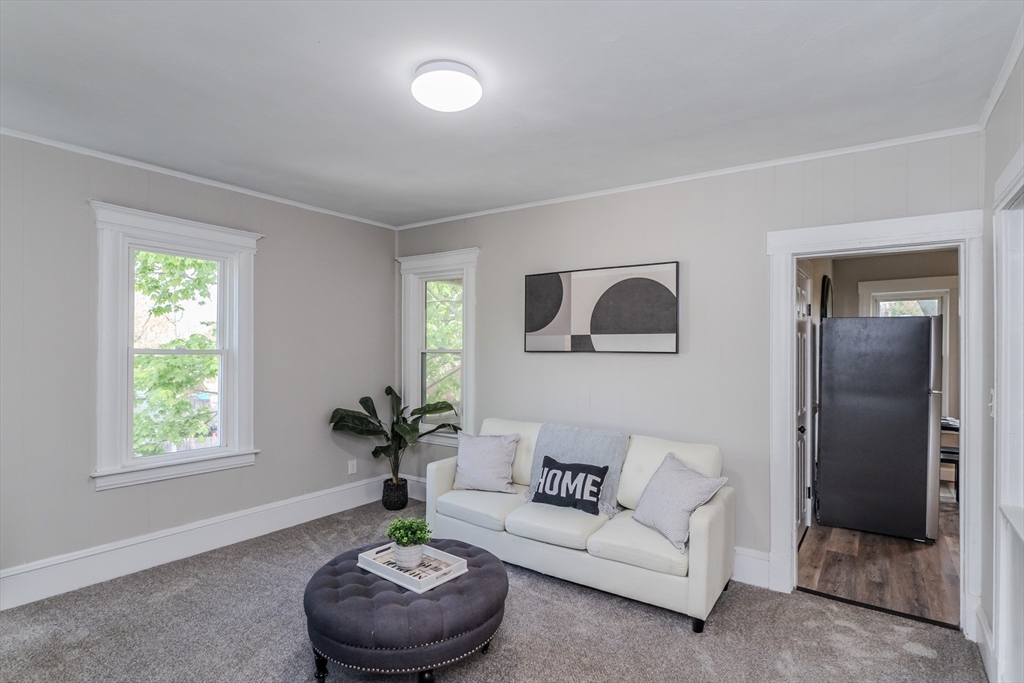 33-35 Claremont St