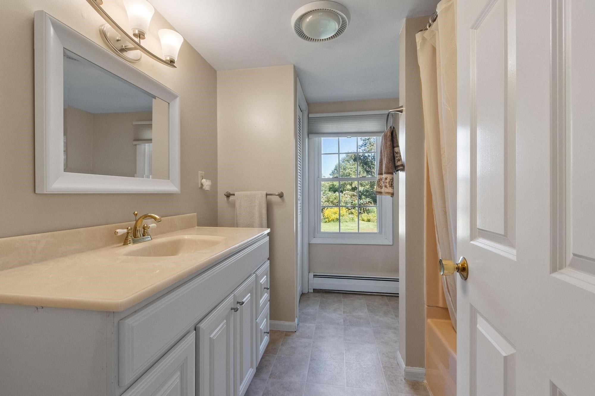 163 Rowley Hill Rd, Sterling, MA, 163 Rowley Hill Rd, Sterling, MA Photo #28