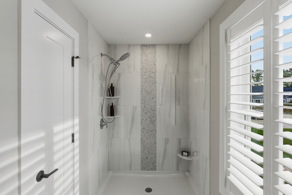 24 Elise Avenue 12