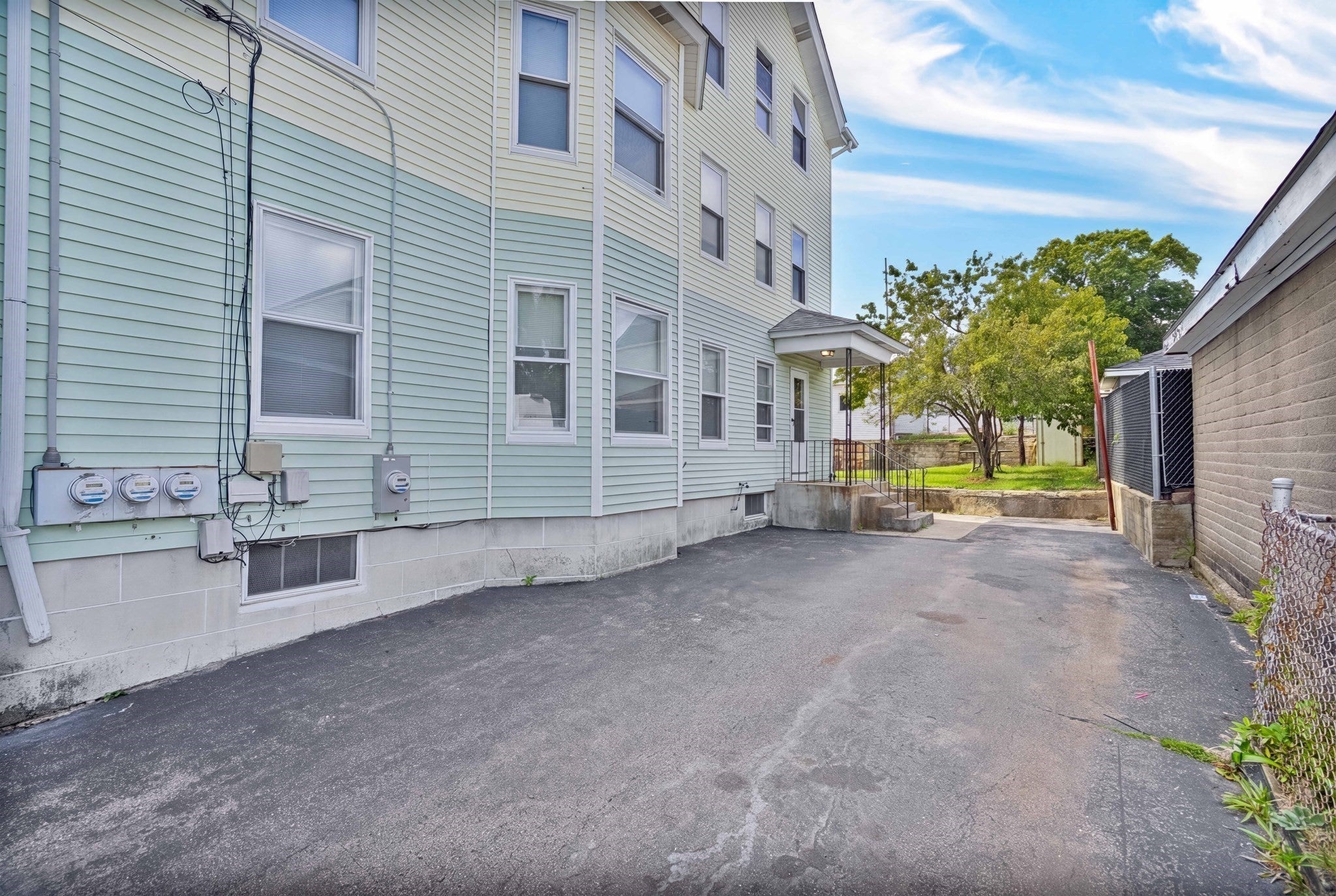 73 Arch Street, Pawtucket, RI, 73 Arch Street, Pawtucket, RI Photo #8