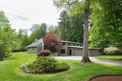Photo of 7 Diamond Rd, Lexington, MA 02420 (MLS # 73525348)