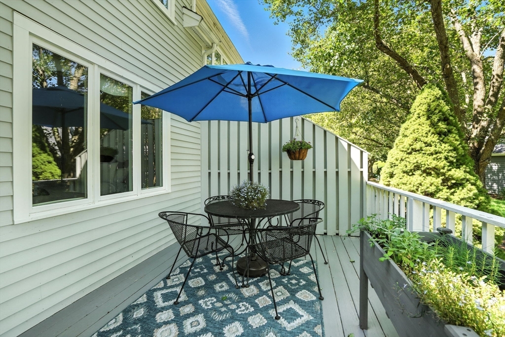 32 Bay Farm Rd 32
