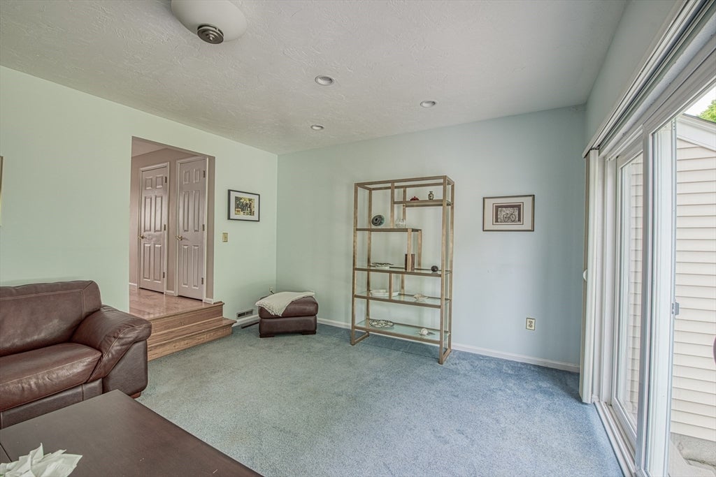 28 Gaslight Ln #28, Easton, MA, 28 Gaslight Ln #28, Easton, MA Photo #10