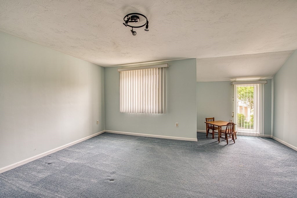 28 Gaslight Ln #28, Easton, MA, 28 Gaslight Ln #28, Easton, MA Photo #18