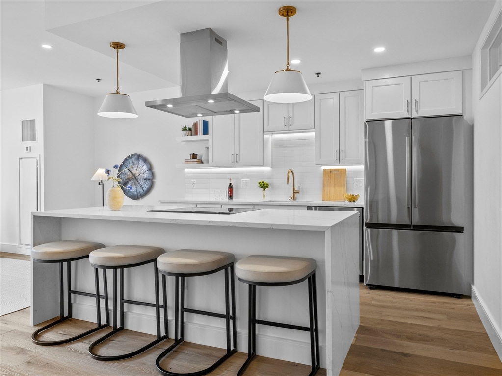 234 Causeway Street U702