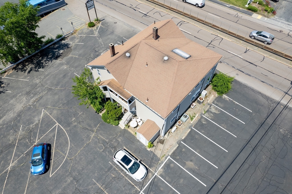 1154 Worcester Rd