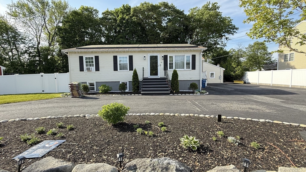 28 Greenwood Ave