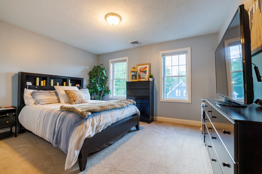 143 South St, Randolph, MA Photo #28