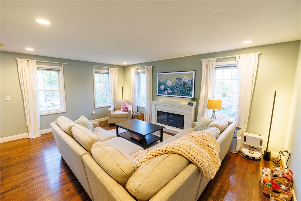 143 South St, Randolph, MA Photo #21
