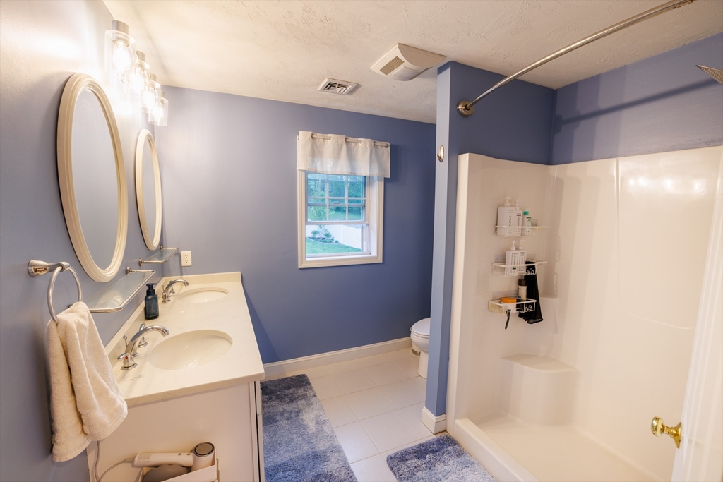 143 South St, Randolph, MA Photo #35