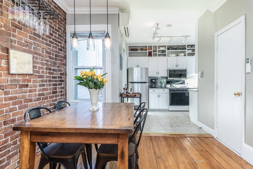 192 W Fifth St #2, Boston, MA Photo #6