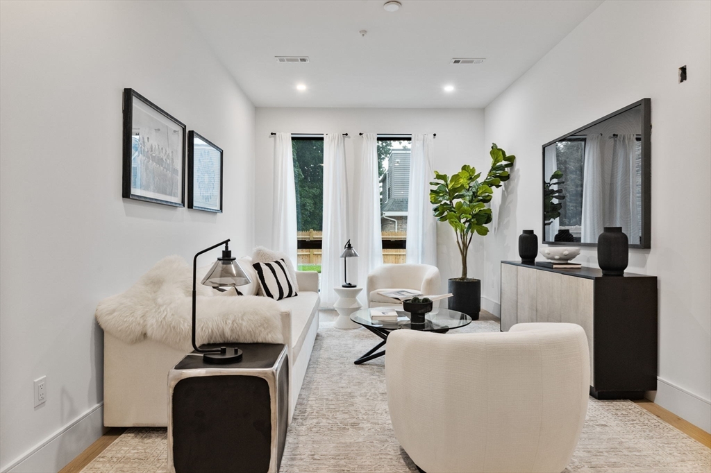 1114 Beacon St. 103