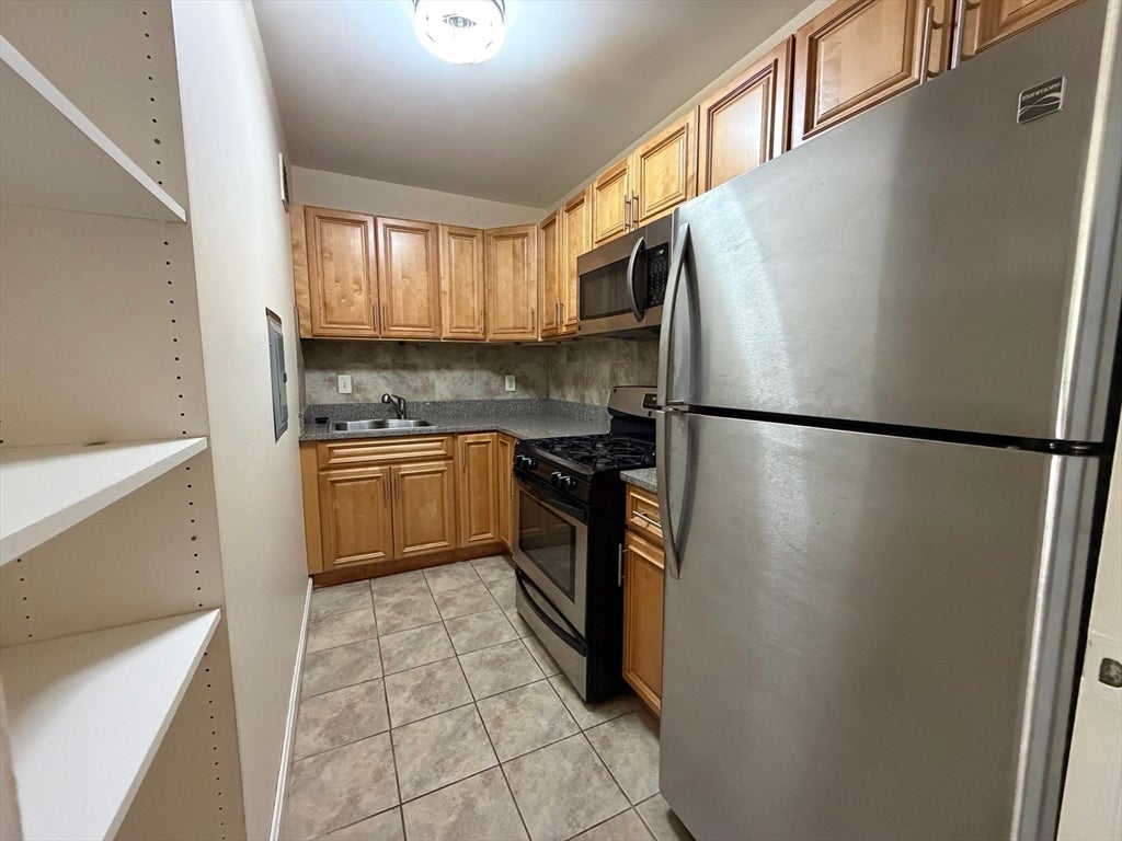 28 Juniper ST #78, Brookline, MA, 28 Juniper ST #78, Brookline, MA Photo #6