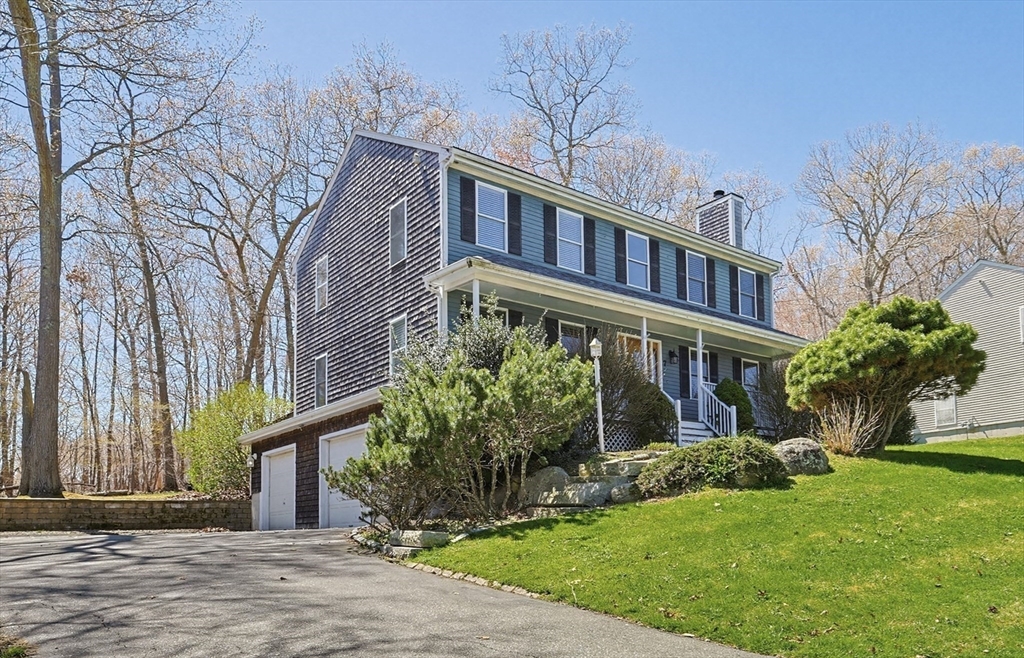 7 Shand Court Cir