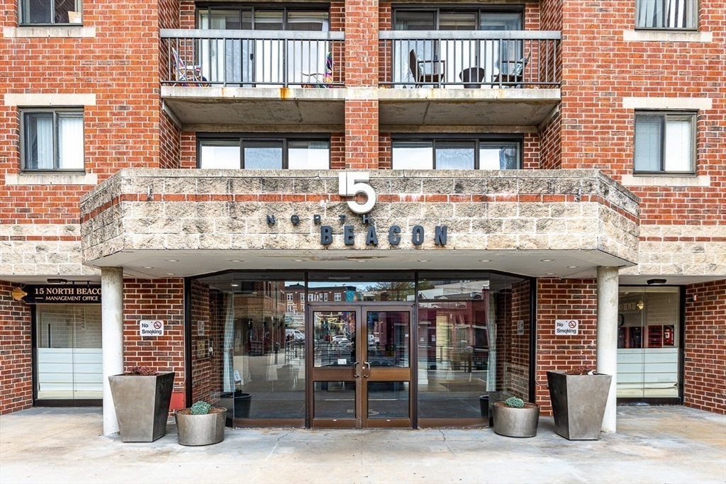 15 North Beacon L01