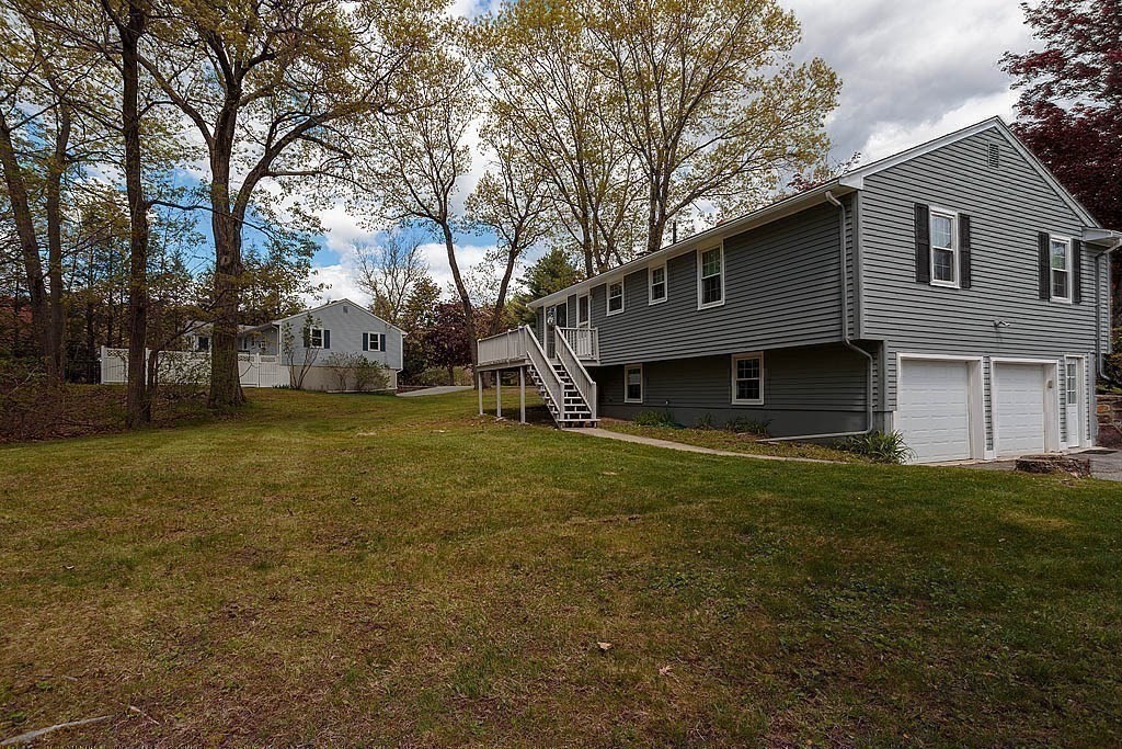 10 Brentwood Drive, Reading, MA Photo #34