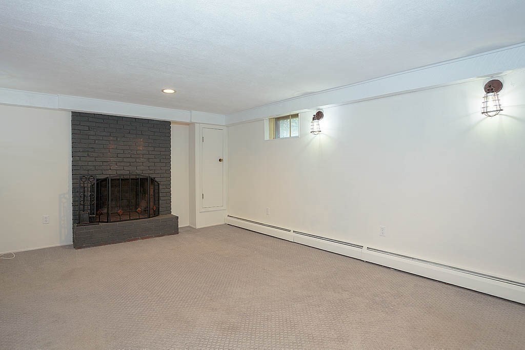 10 Brentwood Drive, Reading, MA Photo #23