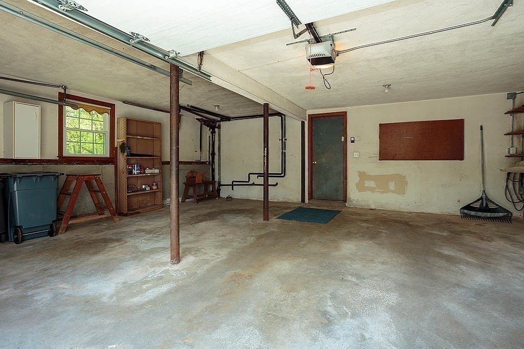 10 Brentwood Drive, Reading, MA Photo #32