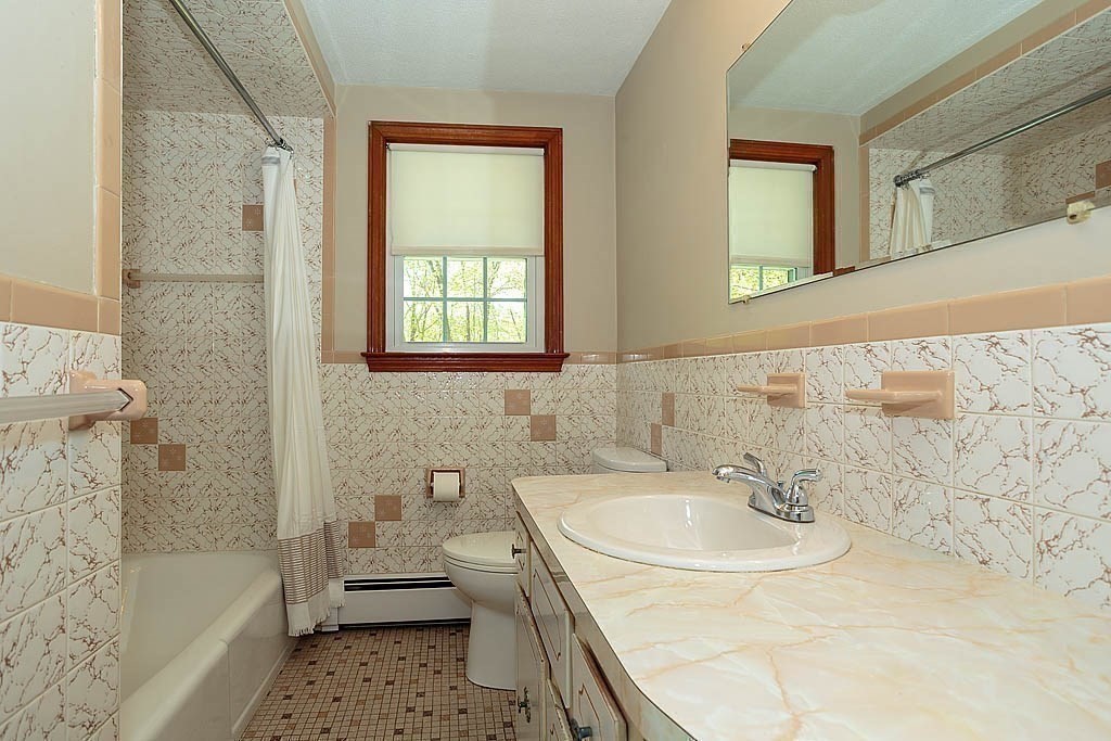 10 Brentwood Drive, Reading, MA Photo #15