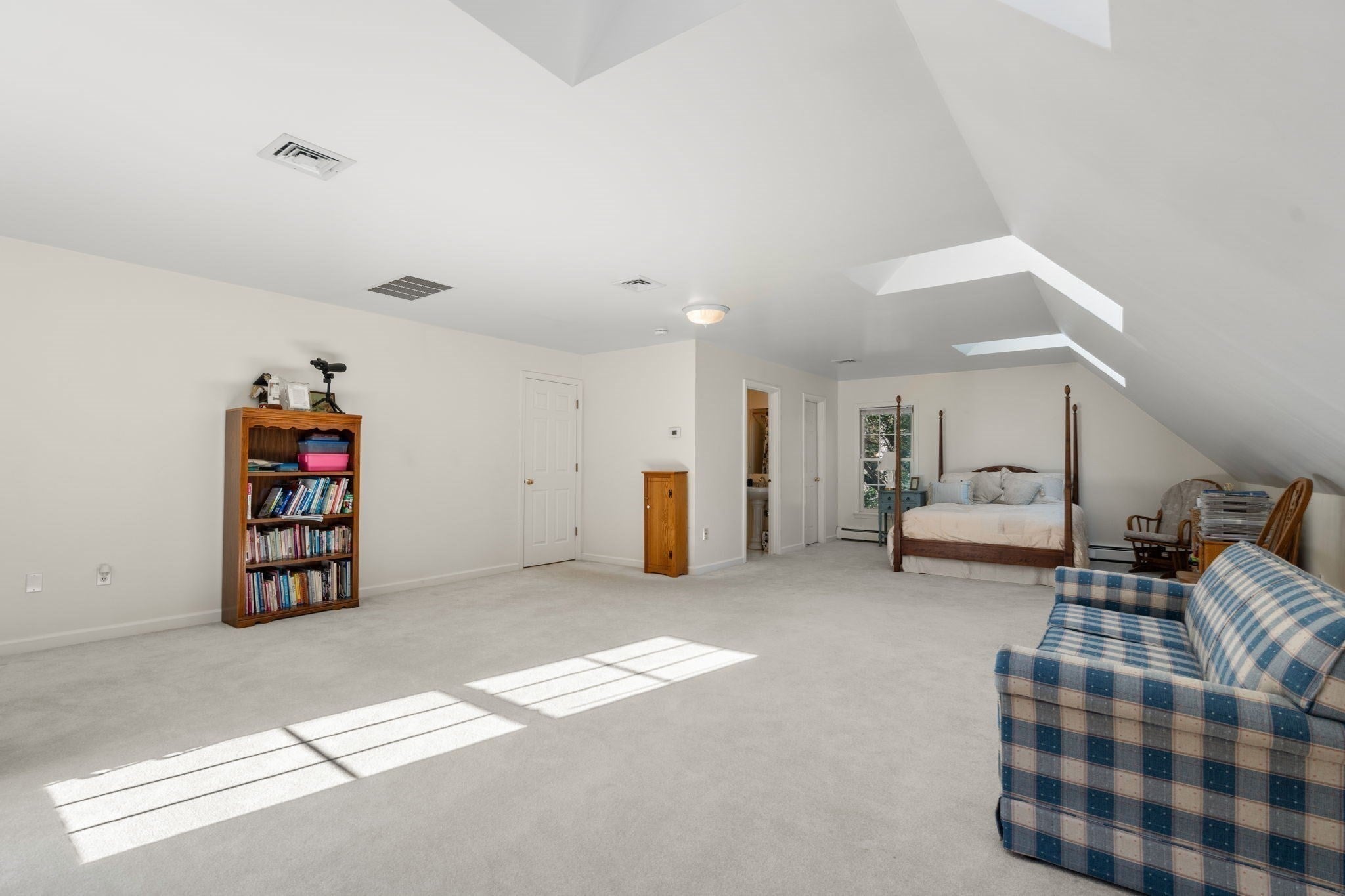 196 Bay Colony Drive, Westwood, MA, 196 Bay Colony Drive, Westwood, MA Photo #31