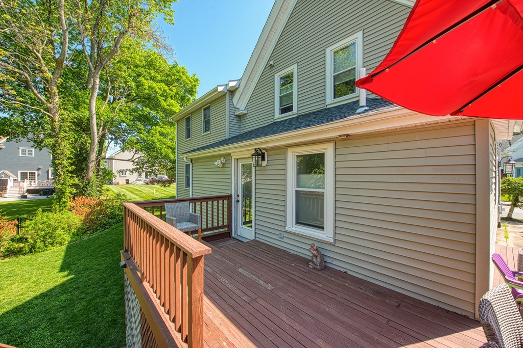 23 Seaver St