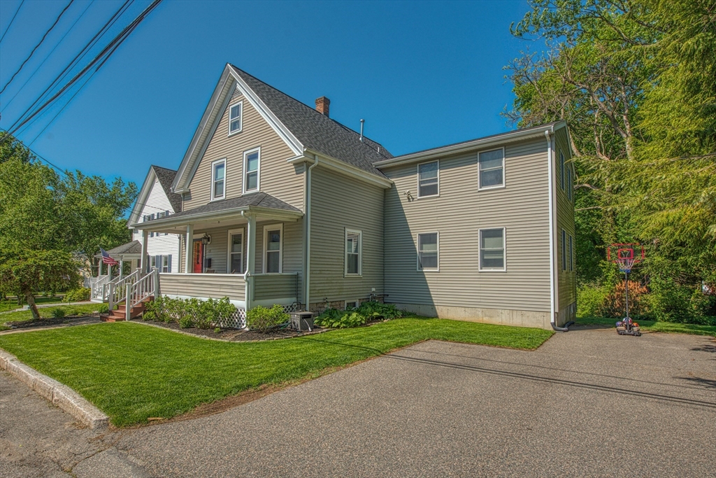 23 Seaver St
