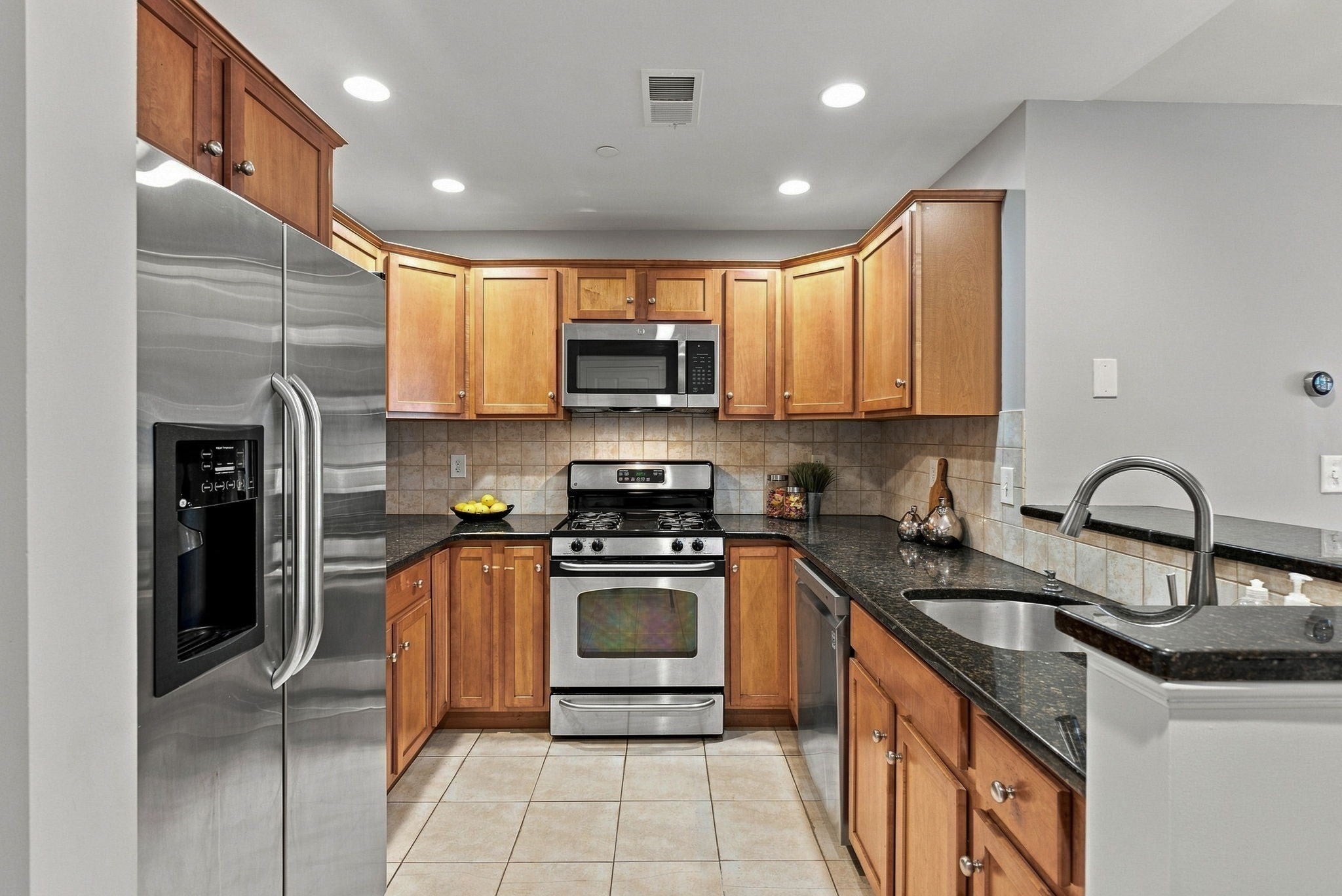 120 Wyllis Avenue 104