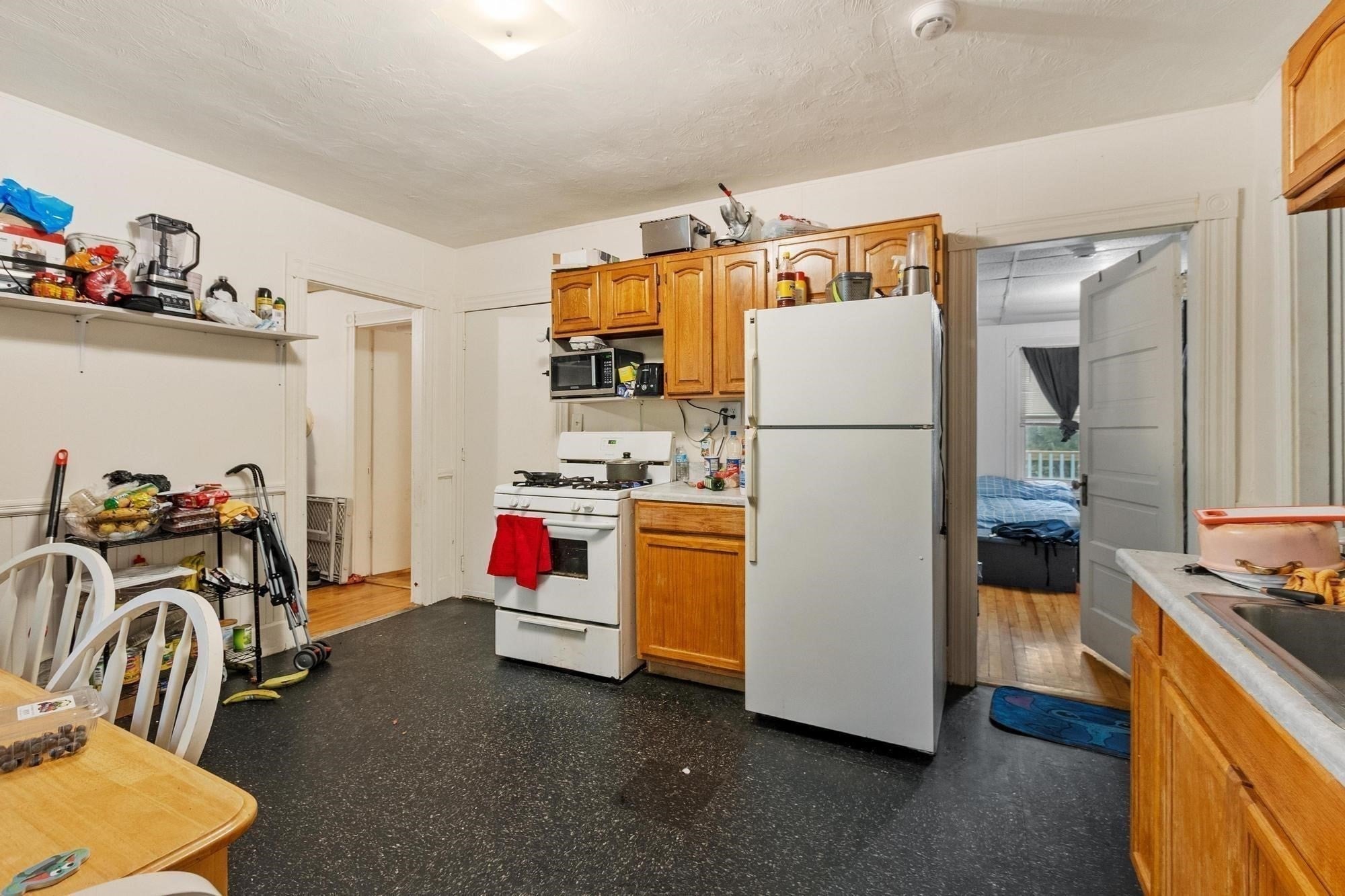 11 Nutting St, Fitchburg, MA Photo #12