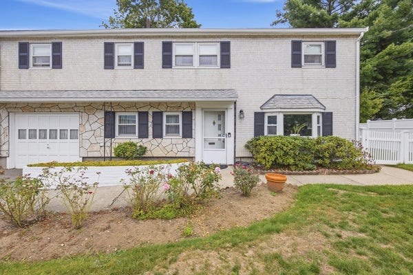 37 RUSTCRAFT RD, DEDHAM, MA 02026 - Image 4cc4e33c8d8a6a163039133ee20cf4be/1385648967