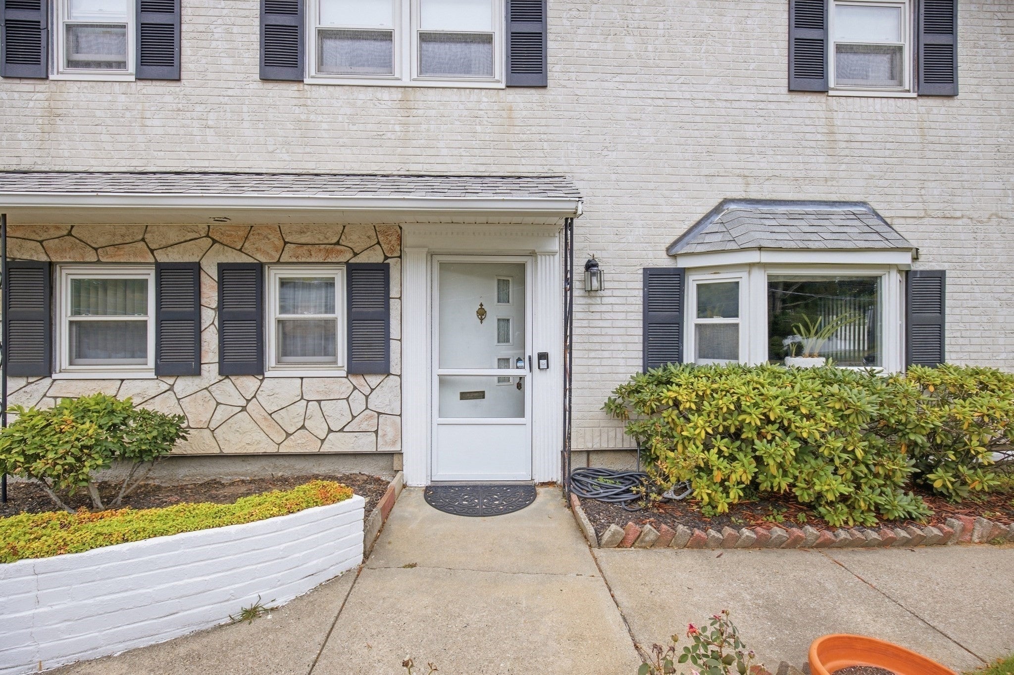 37 Rustcraft Rd