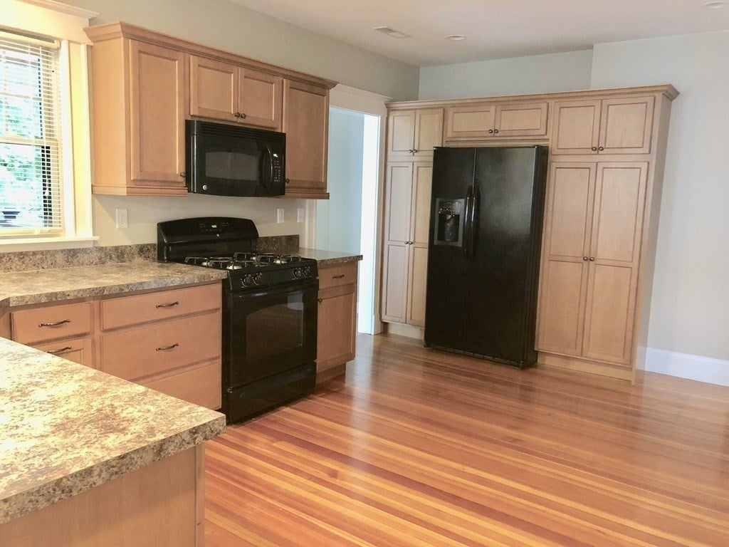 205 Hammond Street 4