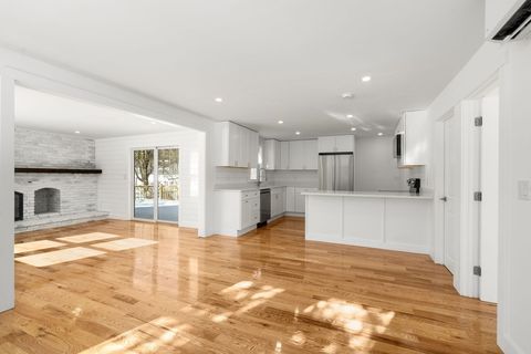 Photo of 925 Washington Street, Franklin, MA 02038 (MLS # 73474440)