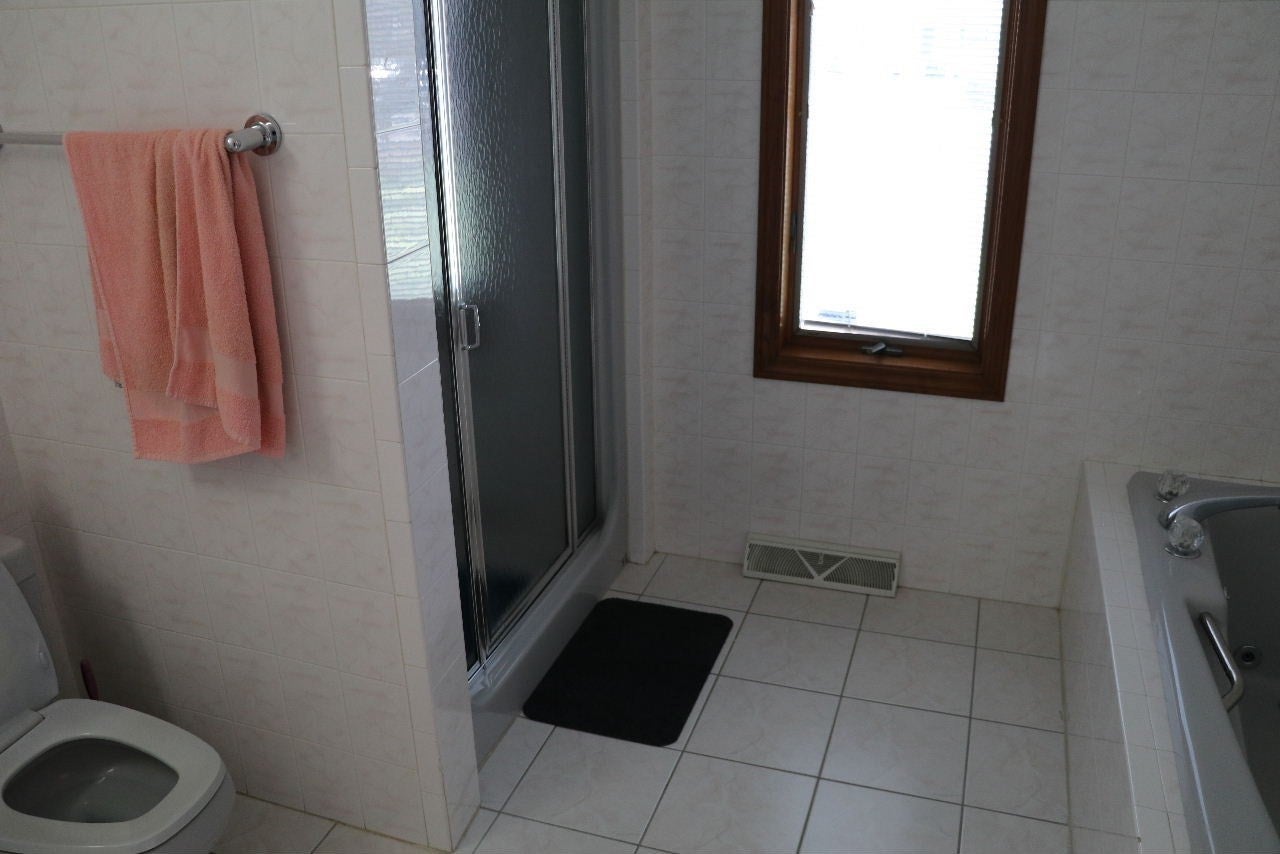 20 Bunker Cir, East Longmeadow, MA, 20 Bunker Cir, East Longmeadow, MA Photo #7