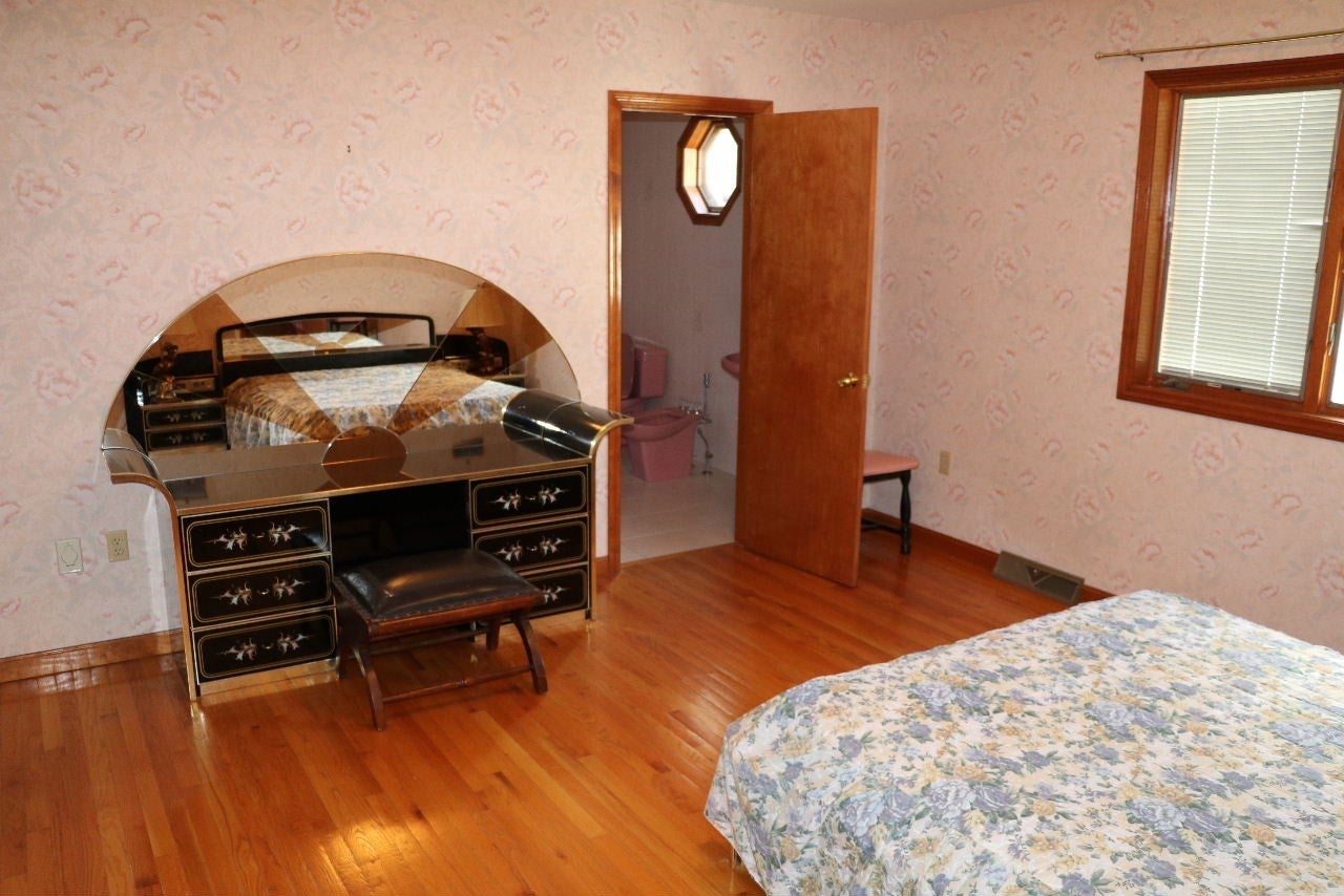 20 Bunker Cir, East Longmeadow, MA, 20 Bunker Cir, East Longmeadow, MA Photo #4