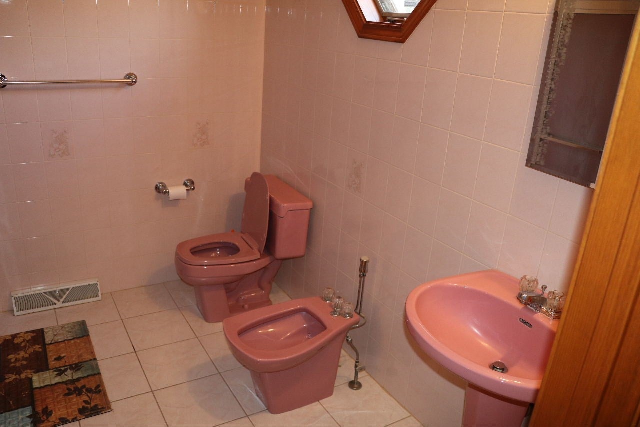 20 Bunker Cir, East Longmeadow, MA, 20 Bunker Cir, East Longmeadow, MA Photo #5