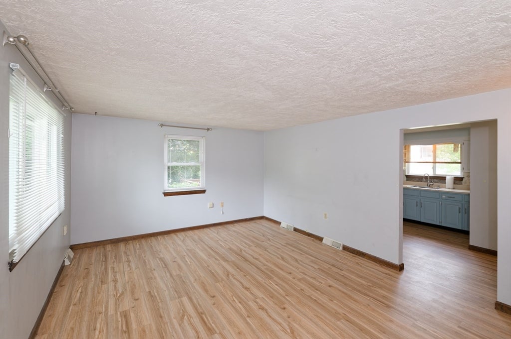 41 West St #41, Milford, MA, 41 West St #41, Milford, MA Photo #5