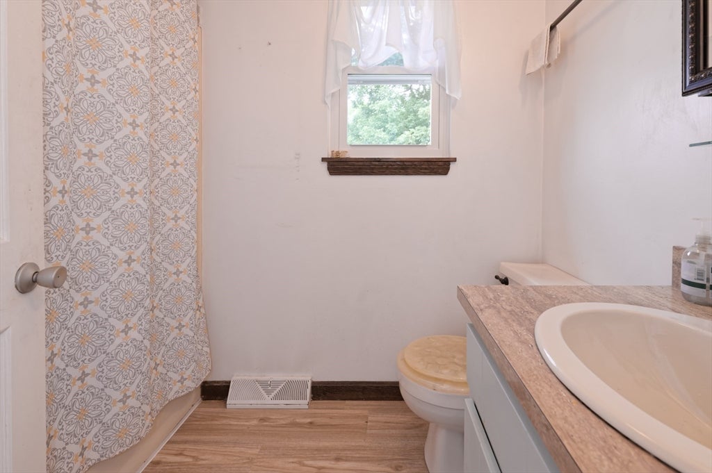 41 West St #41, Milford, MA, 41 West St #41, Milford, MA Photo #18