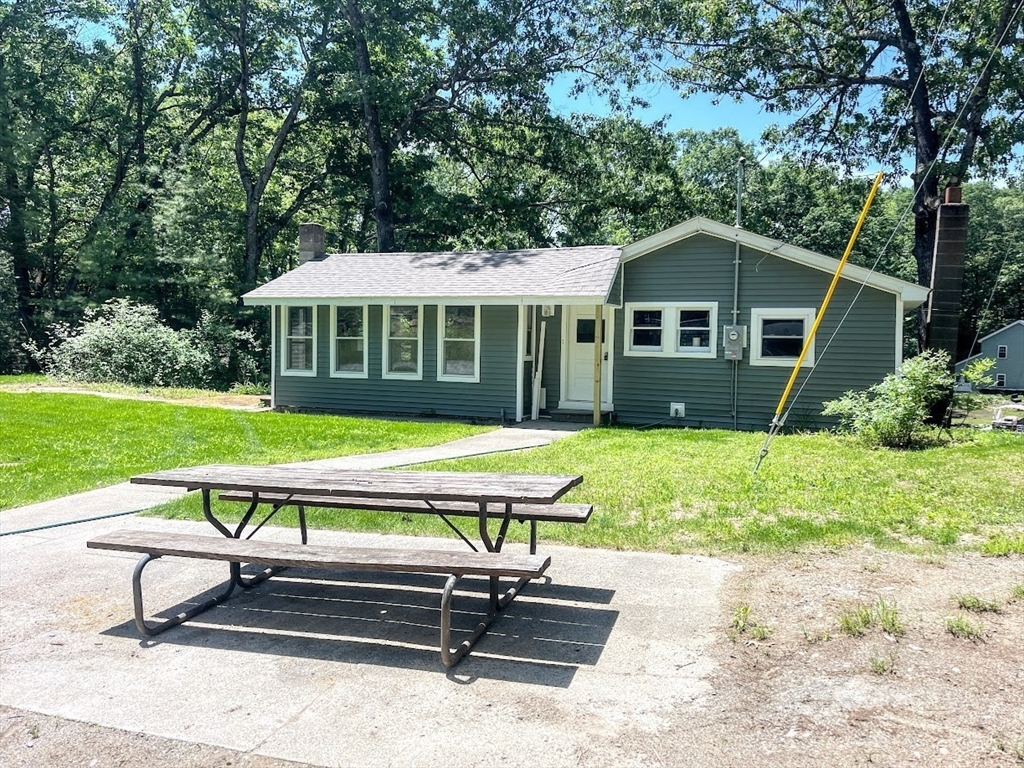 201 Fire Road, 16