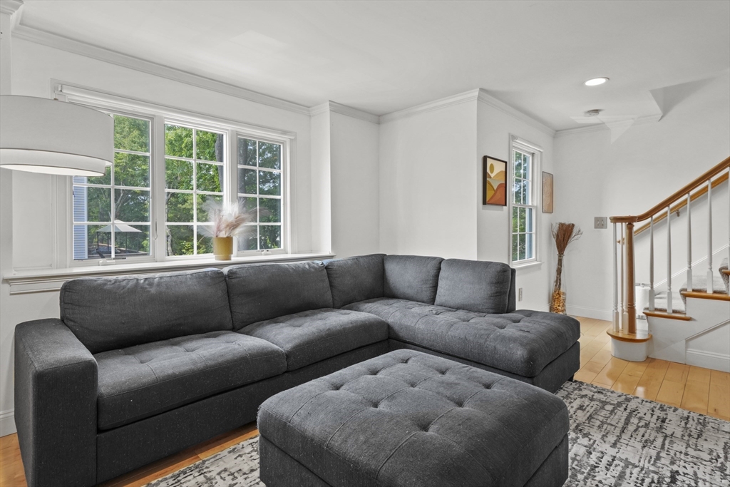130 Turnpike Road 10