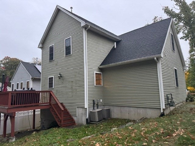 15 Basswood Blvd 15