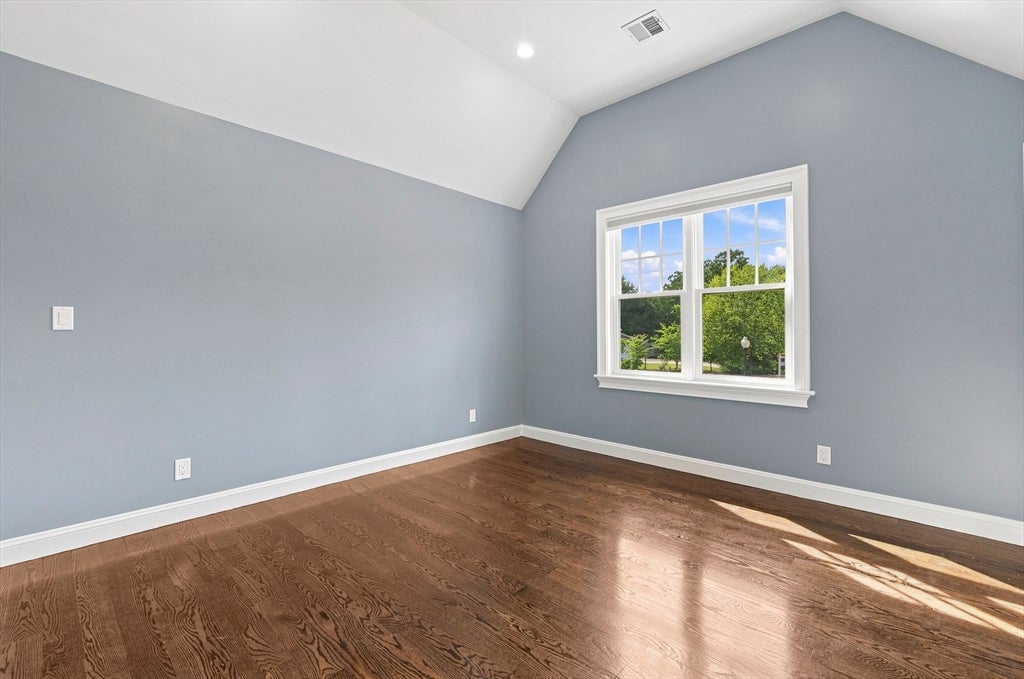 31 Kesseler Way, Newton, MA Photo #30
