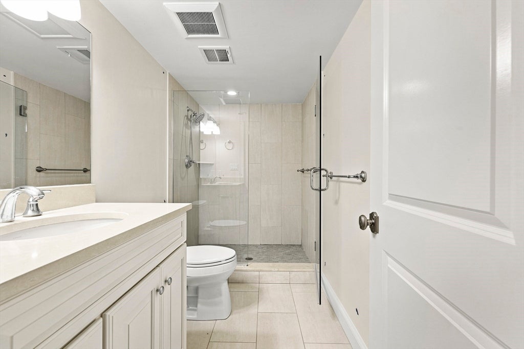 31 Kesseler Way, Newton, MA Photo #25