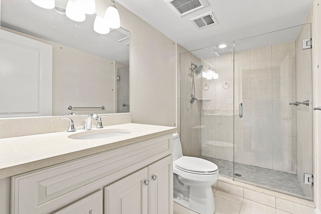 31 Kesseler Way, Newton, MA Photo #26