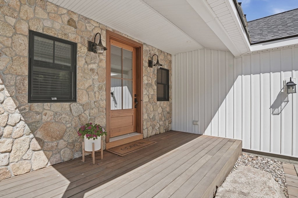 182 Manchaug Road, Sutton, MA Photo #5