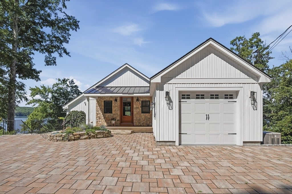 182 Manchaug Road, Sutton, MA Photo #3