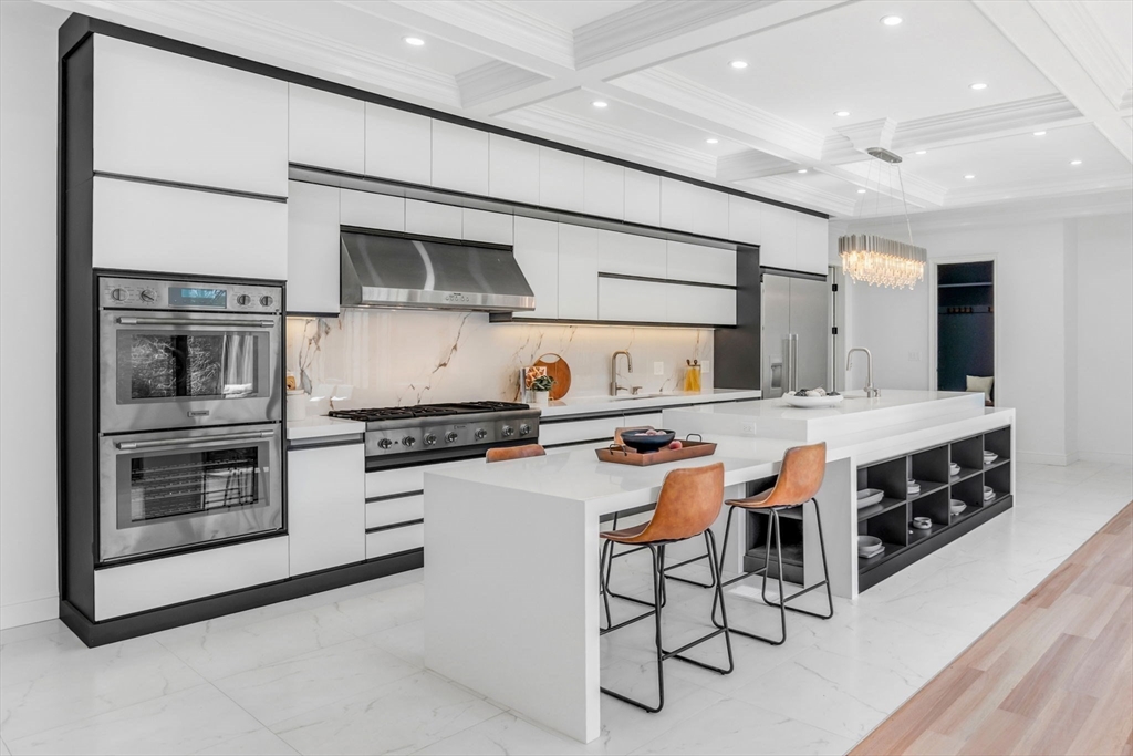 20 Amberwood Dr